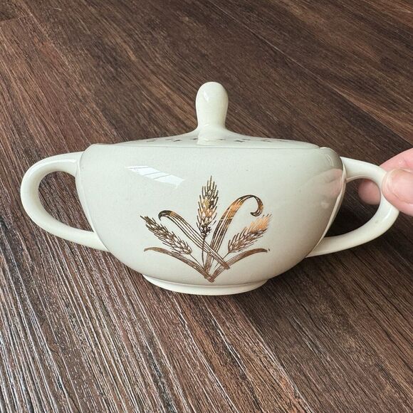 Vintage HOMER LAUGHLIN FLEUR DE LIS GOLDEN WHEAT 5 Bowls Set 5 1/2” + Sugar Dish - Picture 2 of 13